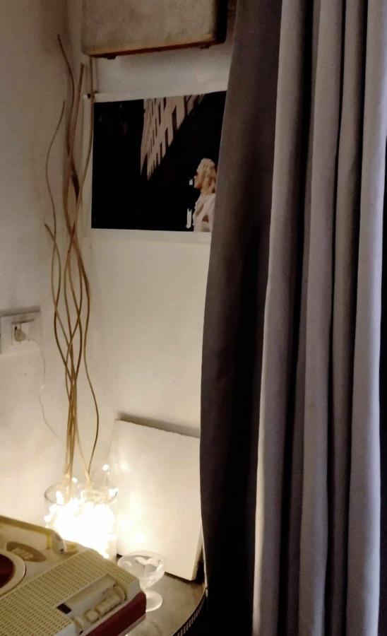 Bucrani Studio. Piccolo Loft Nel Centro Storico Di Appartamento
